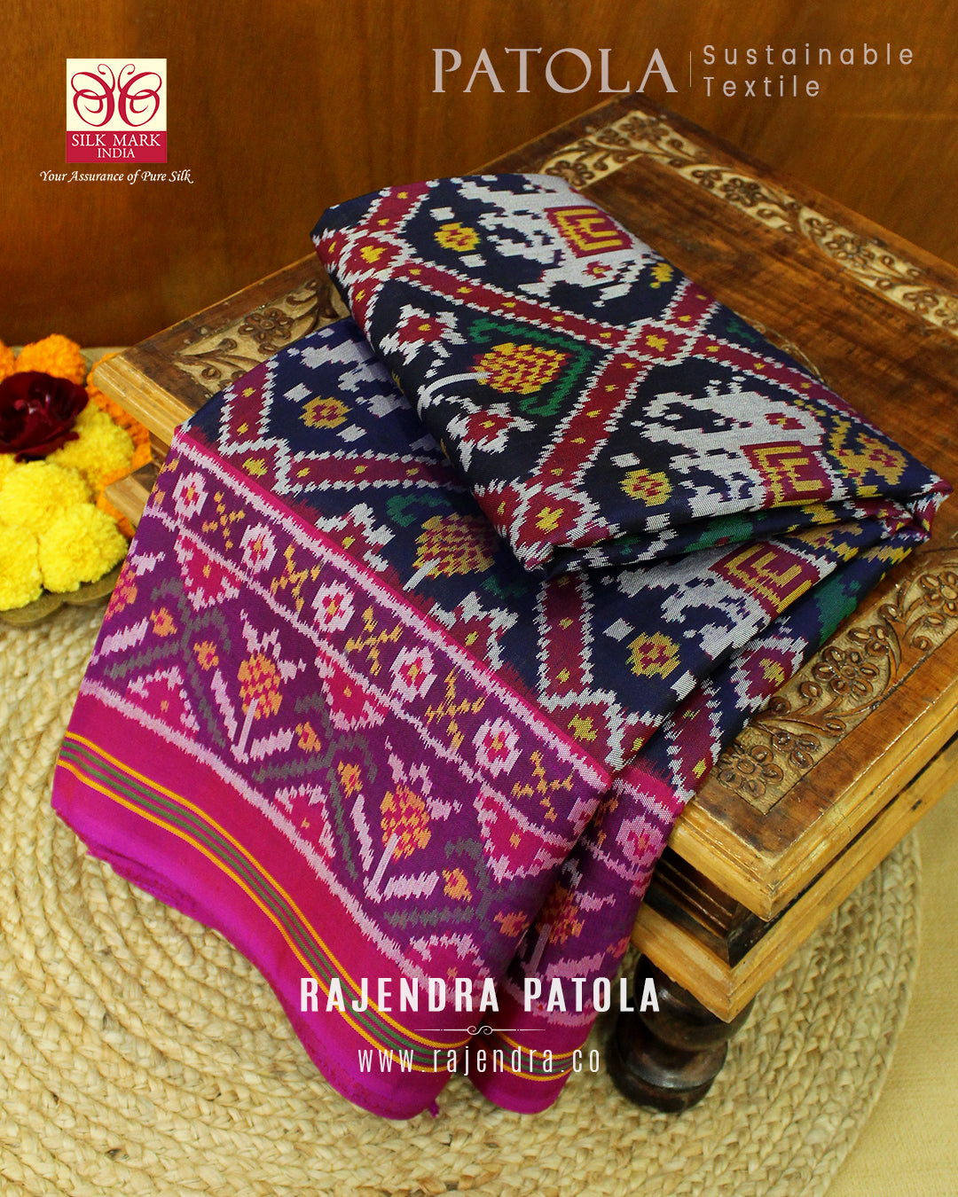 Intricate Handwoven Nari Kunjar Single Ikat Rajkot Patola Saree