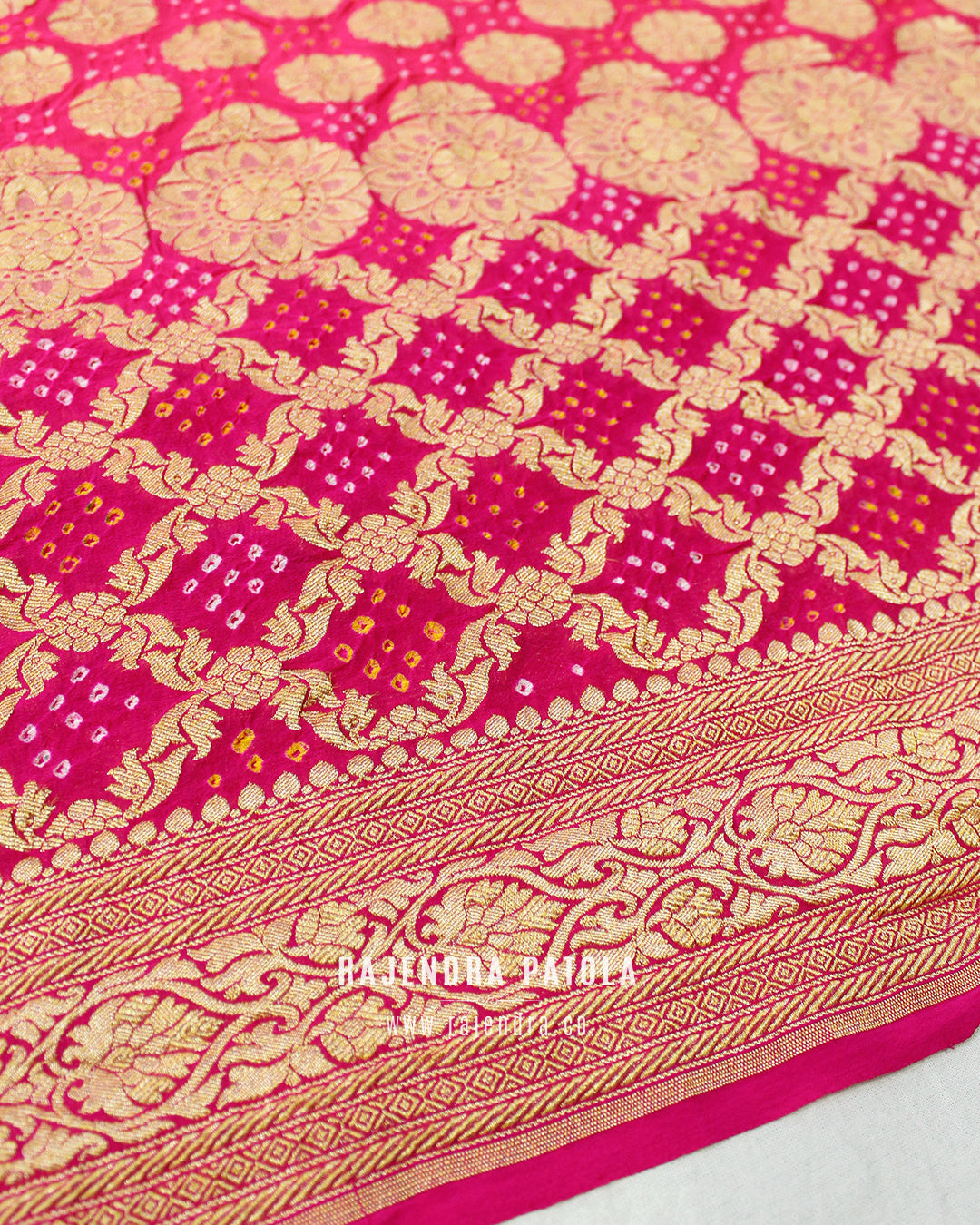 Pure Georgette Handloom Banarasi Bandhani Saree