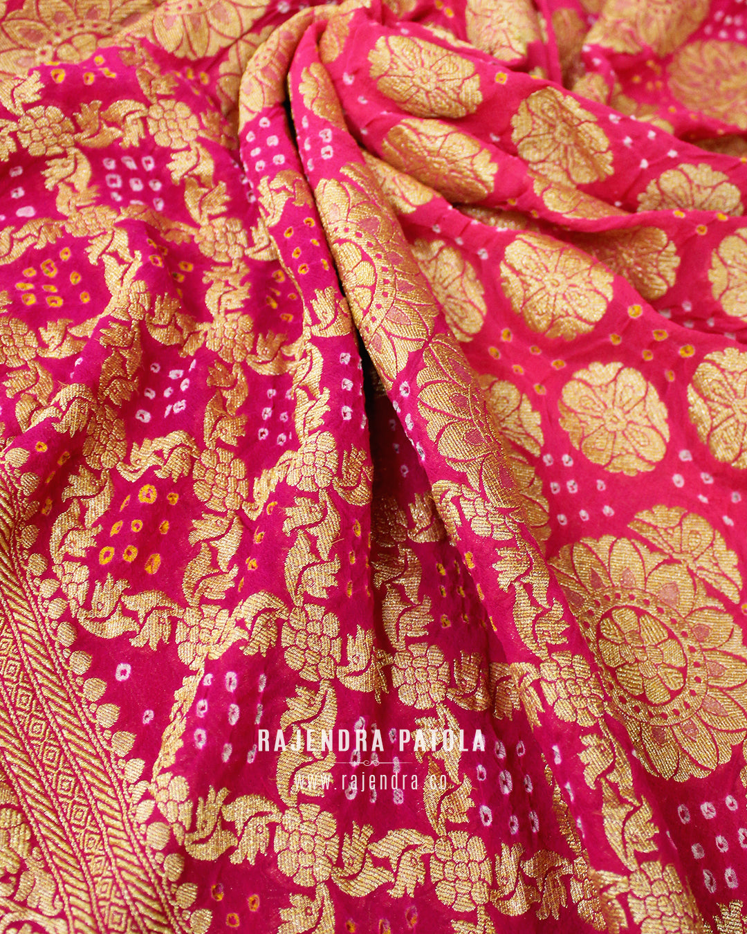 Pure Georgette Handloom Banarasi Bandhani Saree