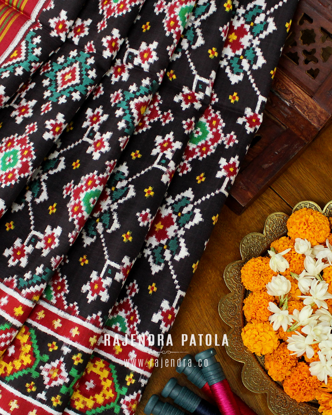 Premium Nav Ratna Red Black Double Ikat Patola Dupatta